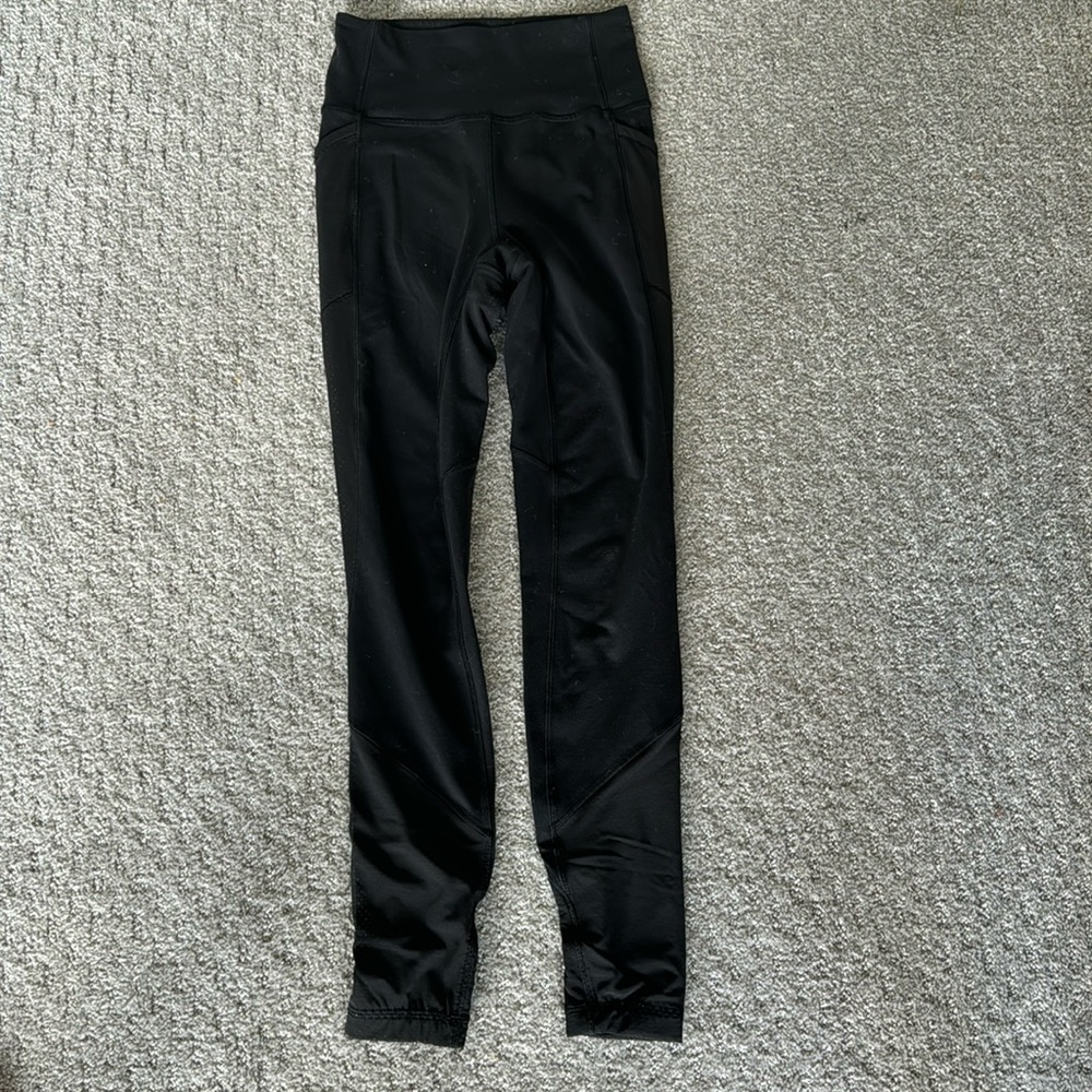 Lululemon Mesh Detail Leggings 🍋